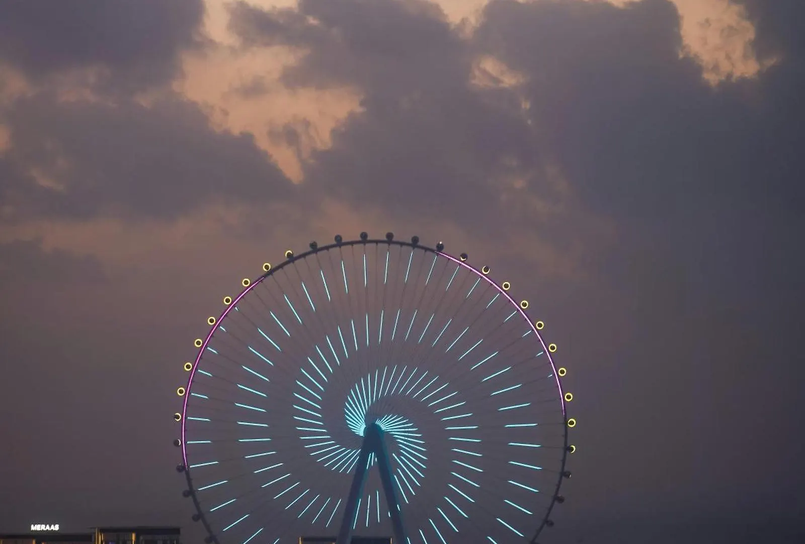 아파트 Dubai Eye & Sea View 2Br Marina & Beach Walk