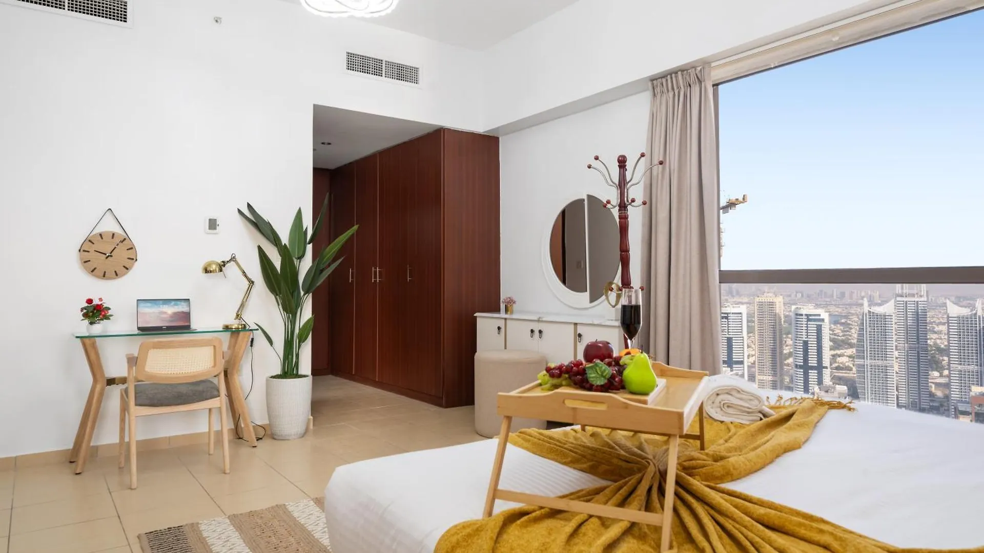 Dubai Eye & Sea View 2Br Marina & Beach Walk 아파트