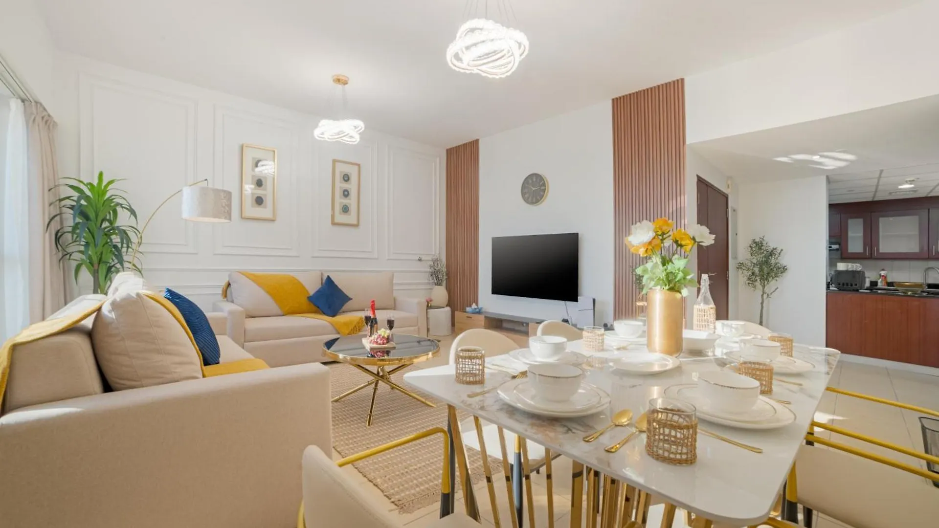 Dubai Eye & Sea View 2Br Marina & Beach Walk Apartment